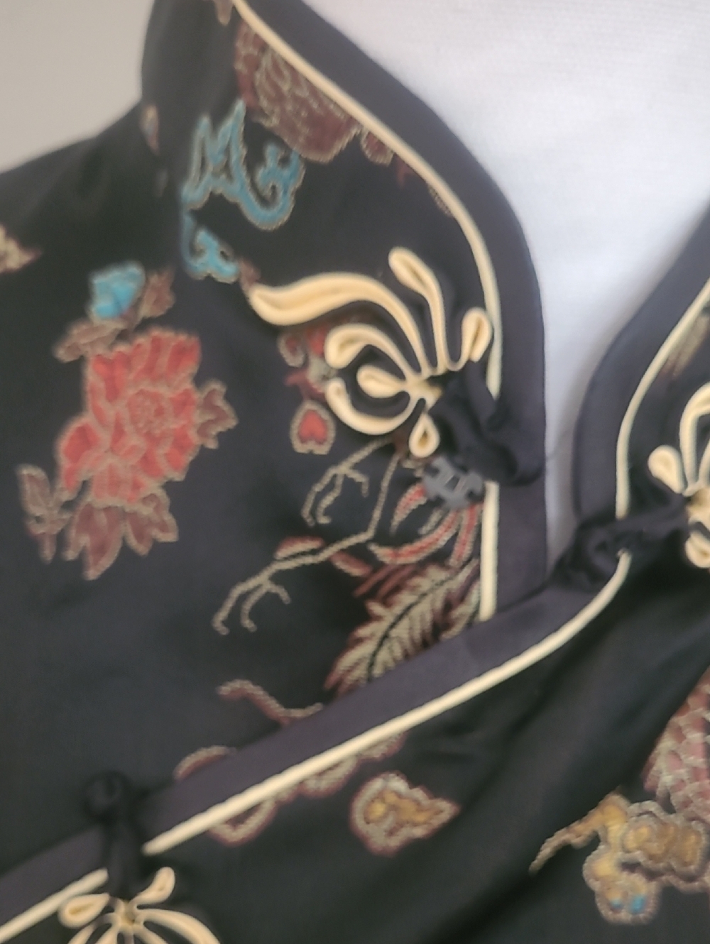 Vintage Laogudai Chinese Cheongsam Satin Top - Picture 3 of 6